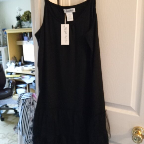 black extender.......camisole - Picture 1 of 4